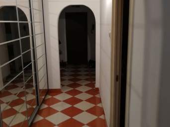 Apartament cu 3 camere de inchiriat